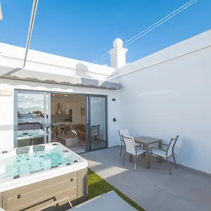 https://atlantico-plaza-1-3-beds-2-baths.in-canary-islands.com